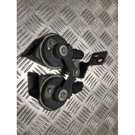 Avertisseur/Klaxon VOLKSWAGEN POLO 5 PHASE 1 d’occasion