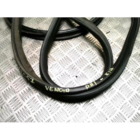 Joint de coffre KIA VENGA PHASE 1 d’occasion
