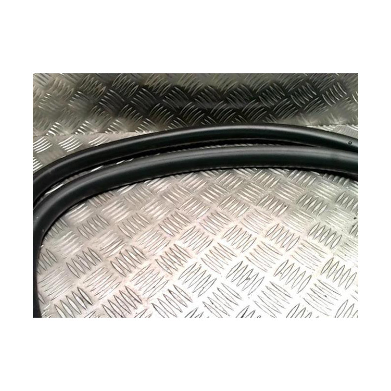 Joint de porte avant gauche CITROEN C4 PICASSO 2 PHASE 2 d’occasion