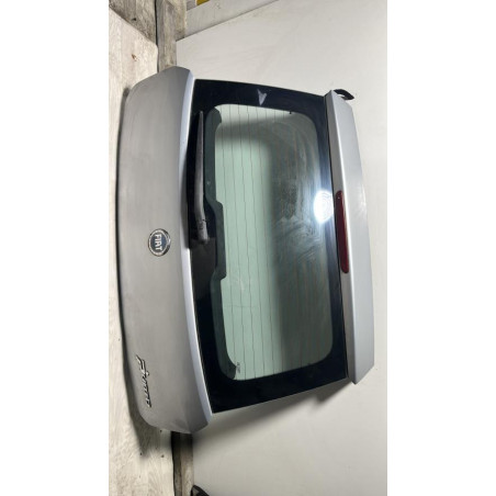 Malle/Hayon arriere FIAT GRANDE PUNTO d’occasion