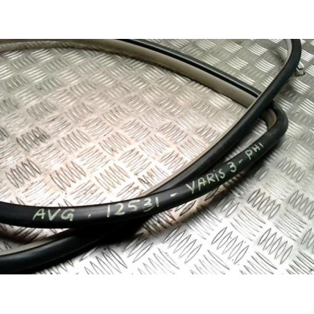 Joint de porte avant gauche TOYOTA YARIS 2 PHASE 2 d’occasion