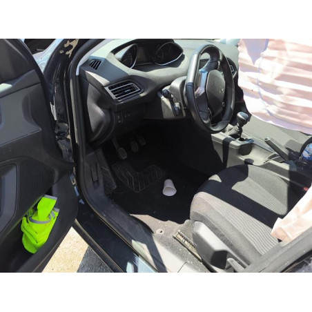 Feu arriere secondaire droit (feux) PEUGEOT 308 2 SW PHASE 2 BREAK d’occasion