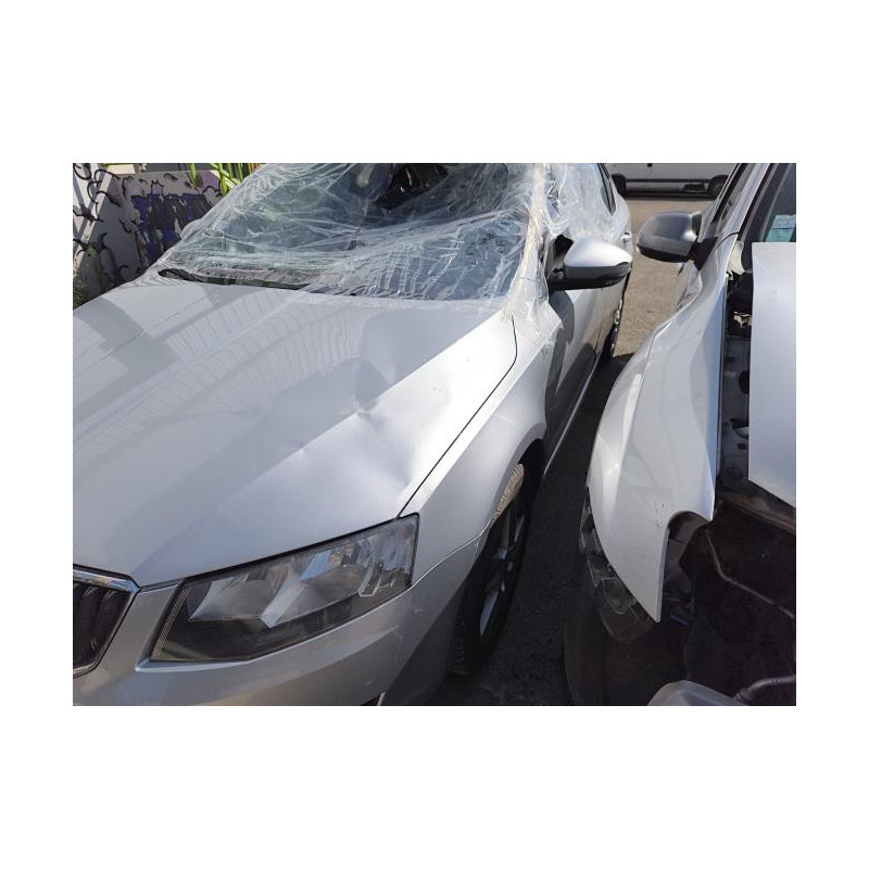Feu arriere principal gauche (feux) SKODA OCTAVIA 3 PHASE 1 d’occasion