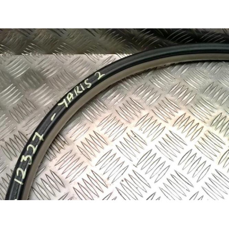 Joint de porte avant gauche TOYOTA YARIS 2 PHASE 1 d’occasion