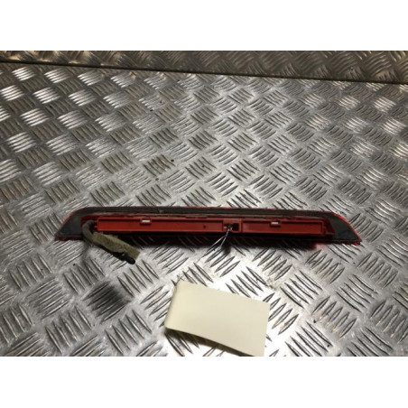 Feu arriere stop central FORD B-MAX d’occasion