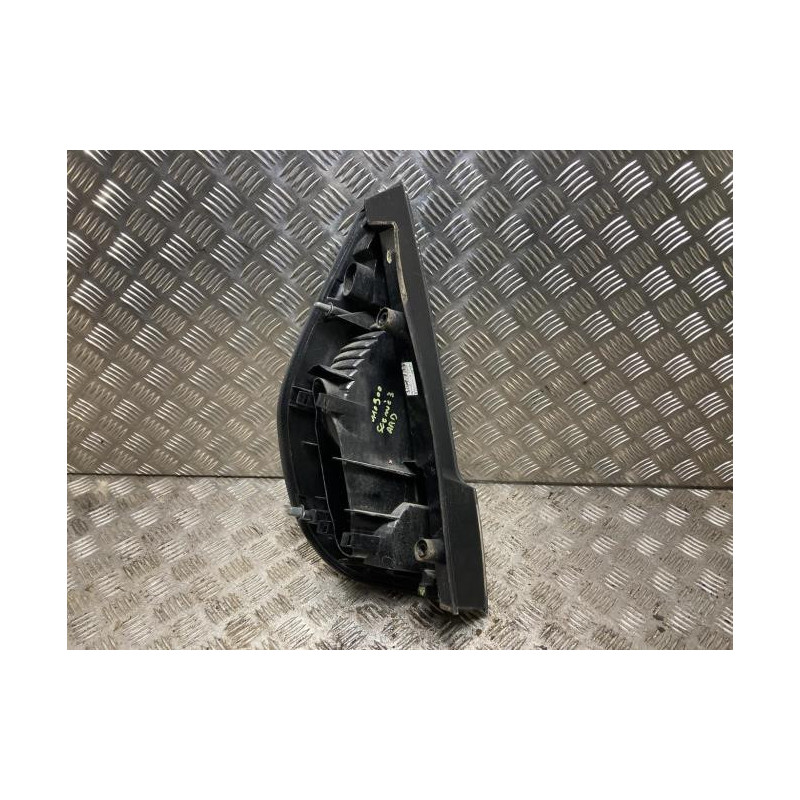 Feu arriere principal droit (feux) RENAULT SCENIC 3 PHASE 3 d’occasion