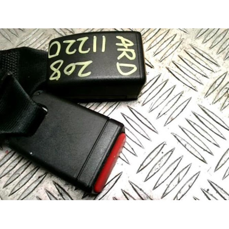 Attache ceinture arriere droit PEUGEOT 208 1 PHASE 1 d’occasion