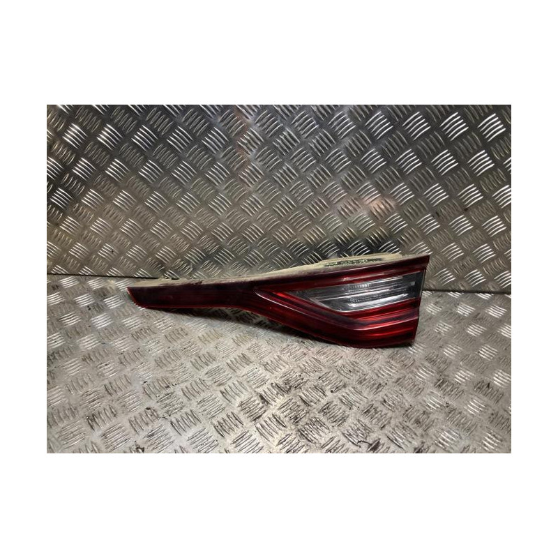 Feu arriere secondaire droit (feux) RENAULT MEGANE 4 PHASE 1 d’occasion