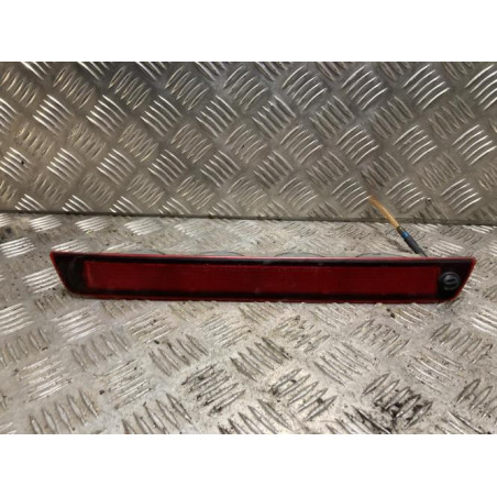 Feu arriere stop central SUZUKI GRAND VITARA 2 PHASE 1 d’occasion
