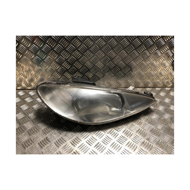 Optique avant principal droit (feux)(phare) PEUGEOT 206 PHASE 1 d’occasion