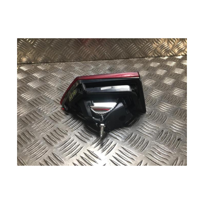Feu arriere secondaire droit (feux) RENAULT CLIO 4 PHASE 1 d’occasion