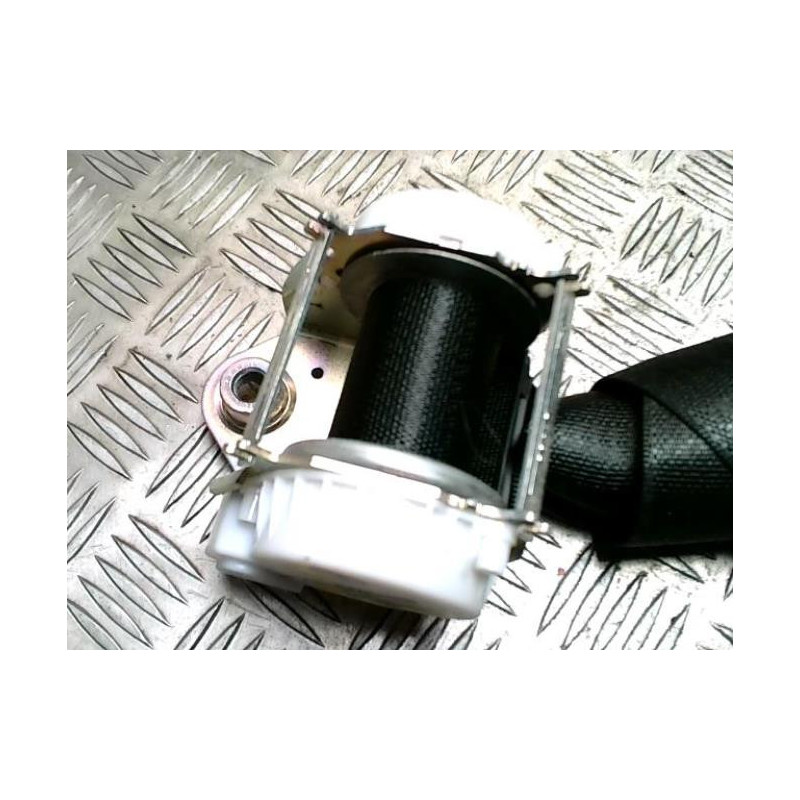 Ceinture avant gauche OPEL MERIVA B PHASE 1 d’occasion