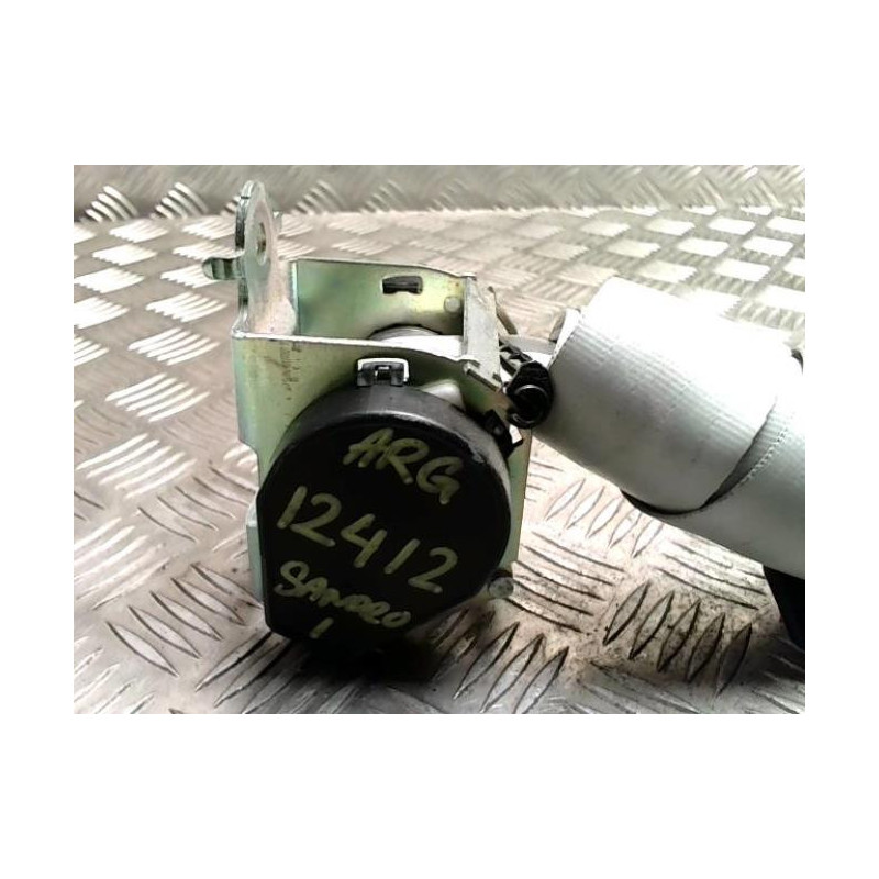 Ceinture arriere gauche DACIA SANDERO 1 d’occasion