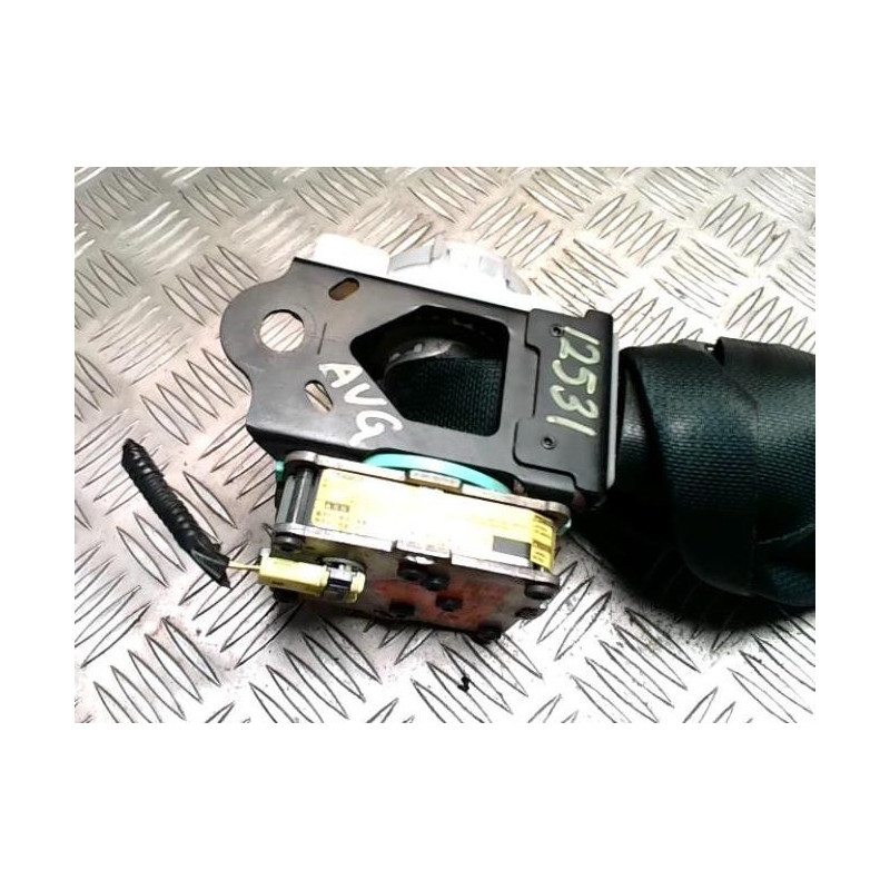 Ceinture avant gauche TOYOTA YARIS 2 PHASE 2 d’occasion