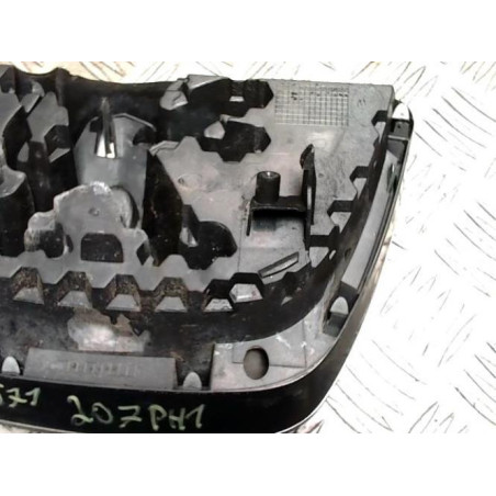 Sigle de calandre PEUGEOT 207 PHASE 1 d’occasion