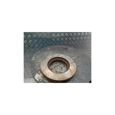 Disque avant gauche (freinage) TOYOTA YARIS 2 PHASE 2 d’occasion