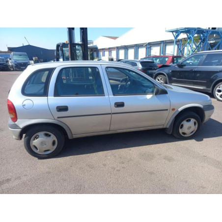 Leve vitre electrique avant gauche OPEL CORSA B PHASE 2 d’occasion