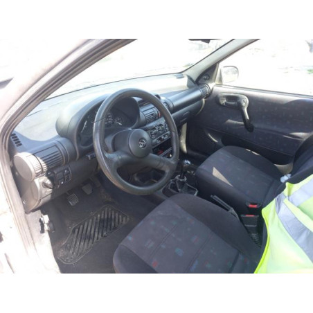 Leve vitre electrique avant gauche OPEL CORSA B PHASE 2 d’occasion