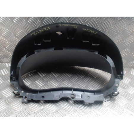 Casquette tableau de bord DACIA SANDERO 1 d’occasion