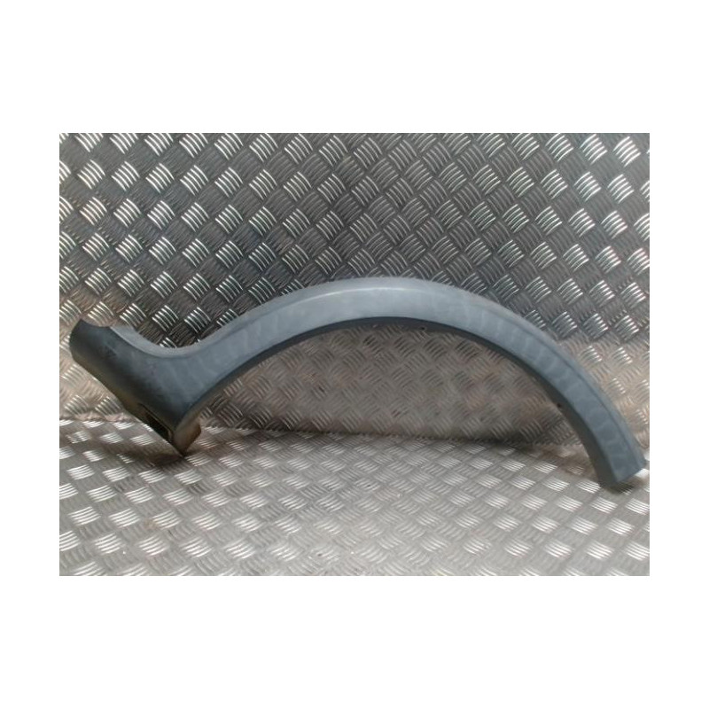 Extension d'aile arriere gauche DACIA SANDERO 1 d’occasion