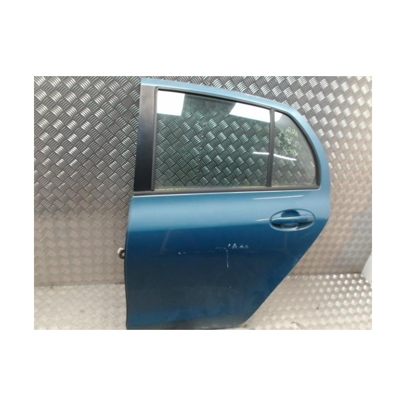 Porte arriere gauche TOYOTA YARIS 2 PHASE 1 d’occasion