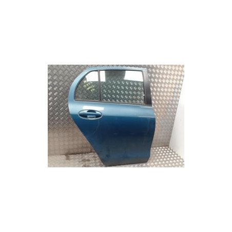 Porte arriere droit TOYOTA YARIS 2 PHASE 1 d’occasion