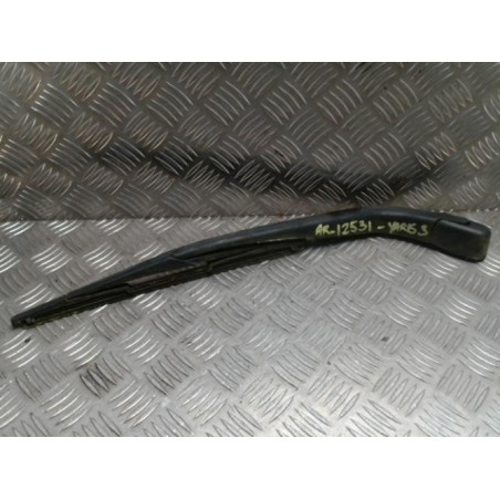 Bras essuie glace arriere TOYOTA YARIS 2 PHASE 2 d’occasion