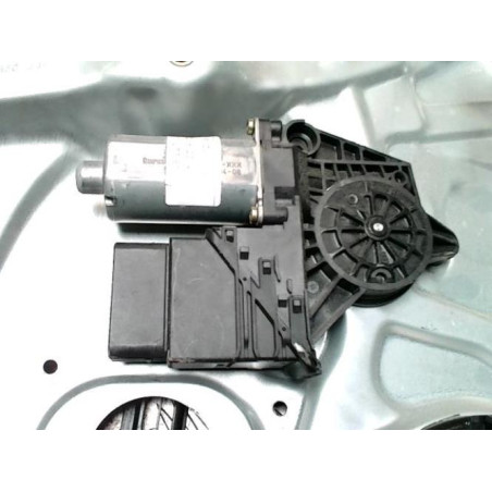 Leve vitre electrique arriere gauche VOLKSWAGEN PASSAT 4 PHASE 2 d’occasion