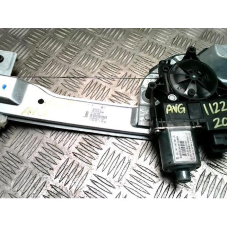 Leve vitre electrique avant gauche PEUGEOT 208 1 PHASE 1 d’occasion