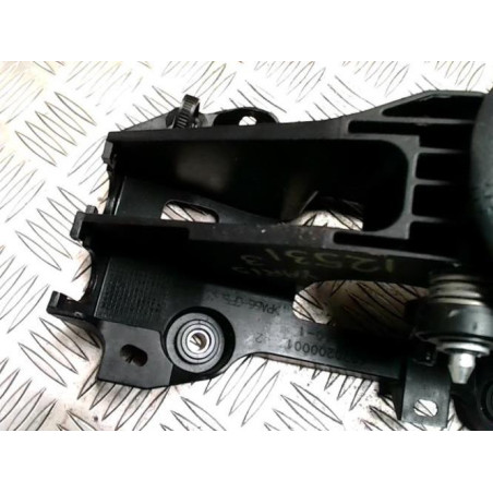 Levier de vitesses TOYOTA YARIS 2 PHASE 2 d’occasion