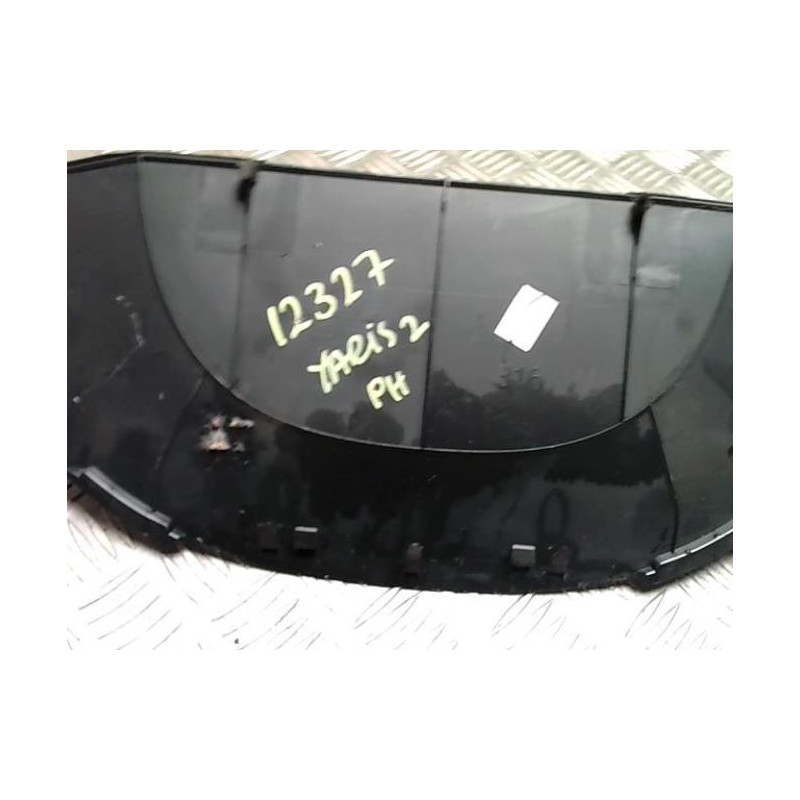 Casquette tableau de bord TOYOTA YARIS 2 PHASE 1 d’occasion
