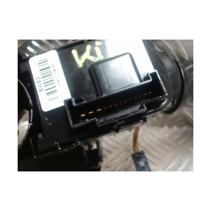 Com (Bloc Contacteur Tournant+Commodo Essuie Glace+Commodo Phare) KIA VENGA PHASE 1 d’occasion