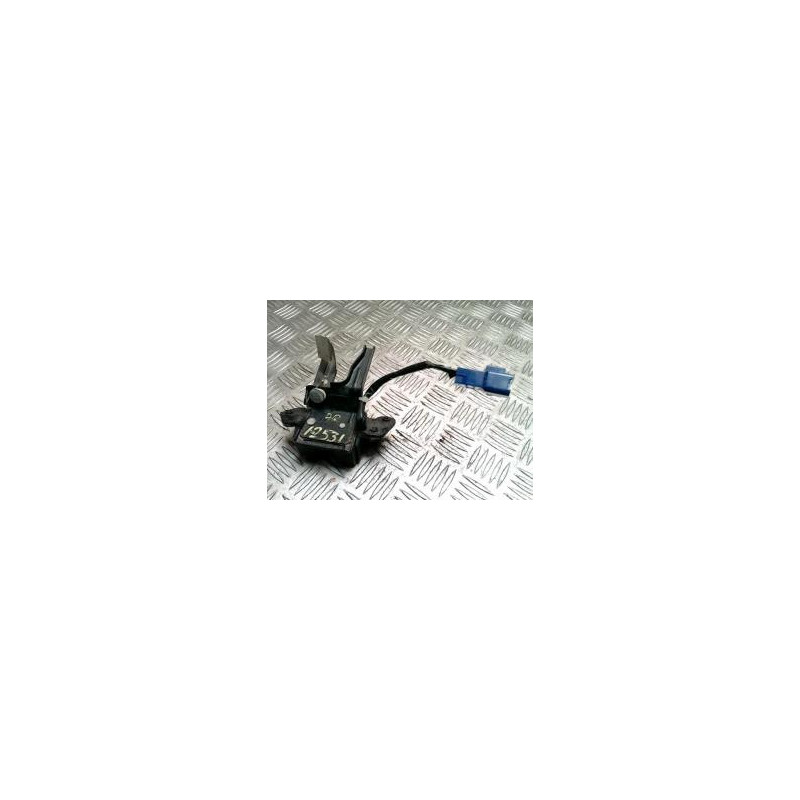 Serrure de hayon TOYOTA YARIS 2 PHASE 2 d’occasion