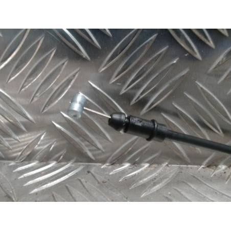 Cable ouverture capot KIA VENGA PHASE 1 d’occasion