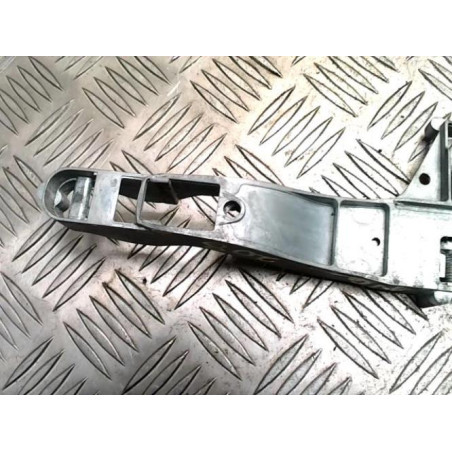 Support poignee porte avant gauche PEUGEOT 208 1 PHASE 1 d’occasion