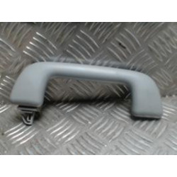 Poignee de maintien avant gauche TOYOTA YARIS 2 PHASE 2 d’occasion