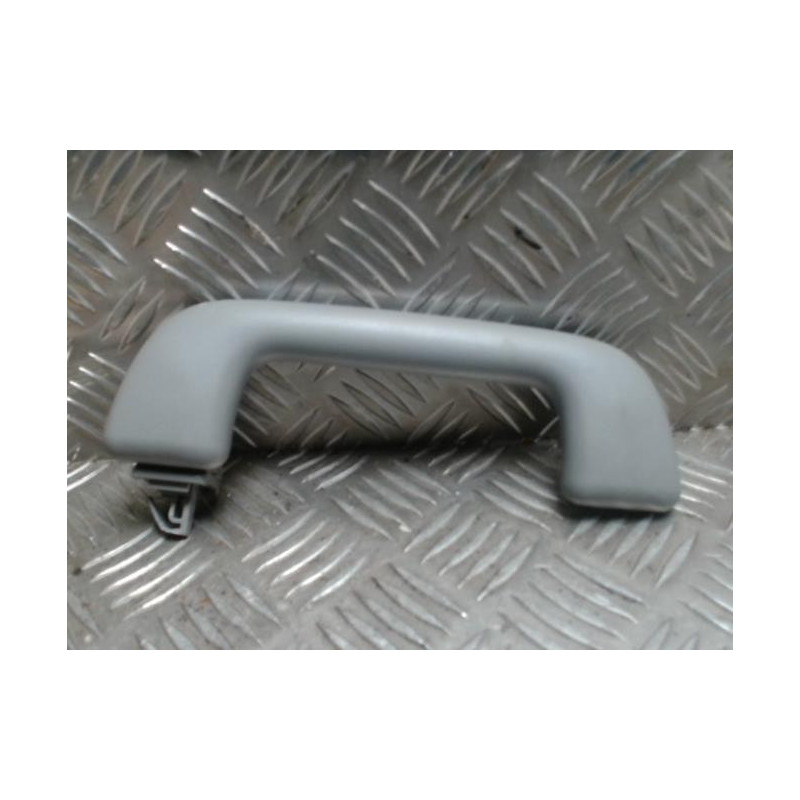 Poignee de maintien avant gauche TOYOTA YARIS 2 PHASE 2 d’occasion