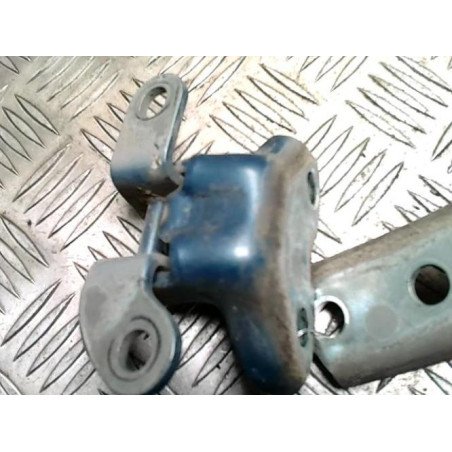 Charniere de porte arriere droit TOYOTA YARIS 2 PHASE 1 d’occasion
