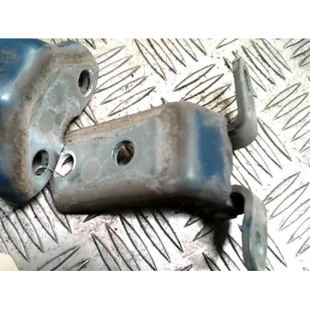 Charniere de porte arriere droit TOYOTA YARIS 2 PHASE 1 d’occasion