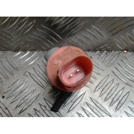 Pompe lave glace avant TOYOTA YARIS 2 PHASE 2 d’occasion