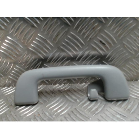Poignee de maintien arriere gauche TOYOTA YARIS 2 PHASE 2 d’occasion
