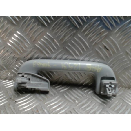Poignee de maintien arriere gauche TOYOTA YARIS 2 PHASE 2 d’occasion