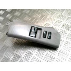 Interrupteur de leve vitre avant gauche TOYOTA YARIS 2 PHASE 1 d’occasion