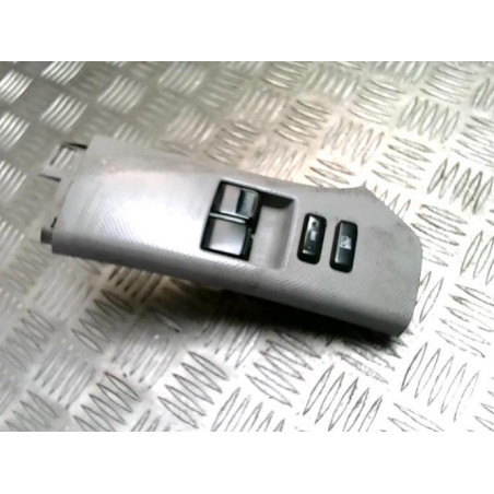 Interrupteur de leve vitre avant gauche TOYOTA YARIS 2 PHASE 1 d’occasion