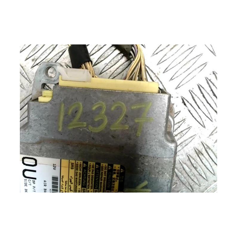 Boitier air bag TOYOTA YARIS 2 PHASE 1 d’occasion