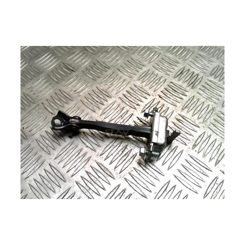 Tirant de porte avant droit TOYOTA YARIS 2 PHASE 2 d’occasion