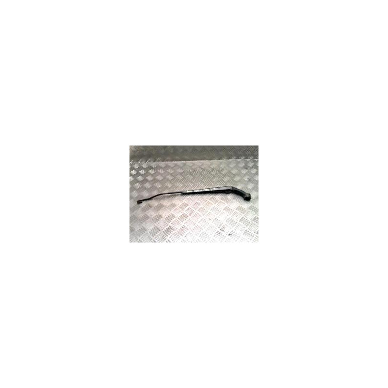 Bras essuie glace avant gauche TOYOTA YARIS 2 PHASE 2 d’occasion