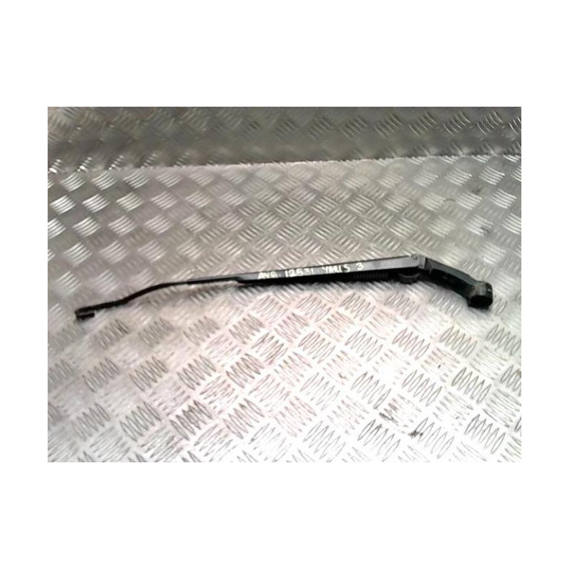 Bras essuie glace avant gauche TOYOTA YARIS 2 PHASE 2 d’occasion