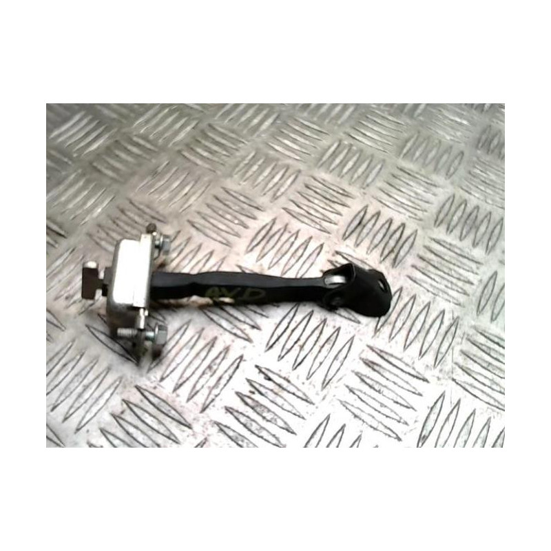 Tirant de porte avant droit TOYOTA YARIS 2 PHASE 1 d’occasion