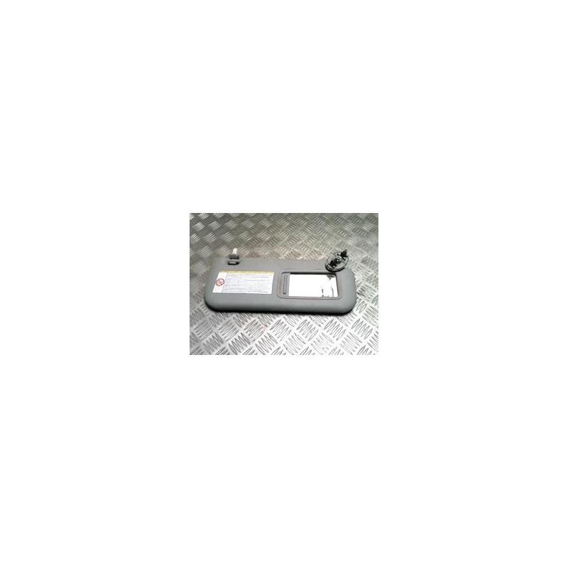 Pare soleil droit TOYOTA YARIS 2 PHASE 1 d’occasion